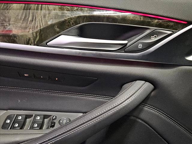 Used 2023 BMW 540i xDrive w/ M Sport Package AWD/4WD image 7