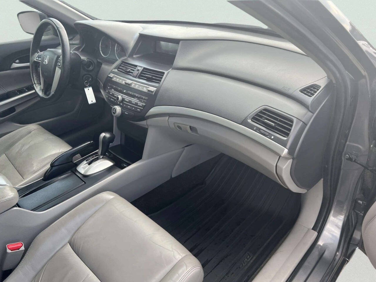 Used 2010 Honda Accord EX-L image 14