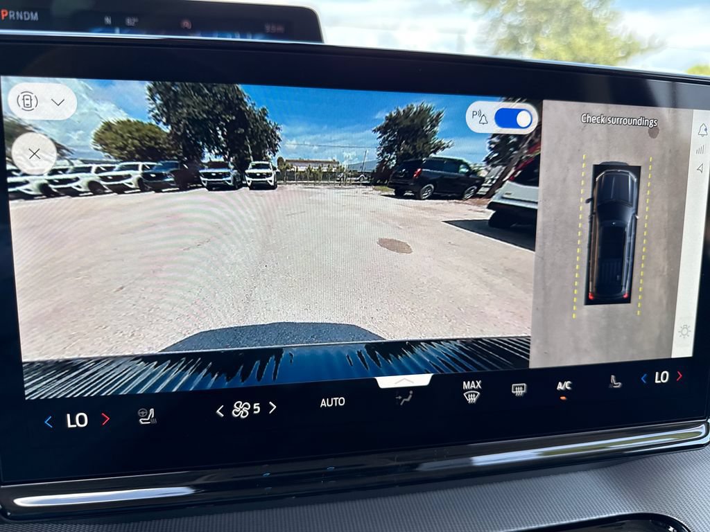 New 2027 Ford Expedition Max Active RWD image 27