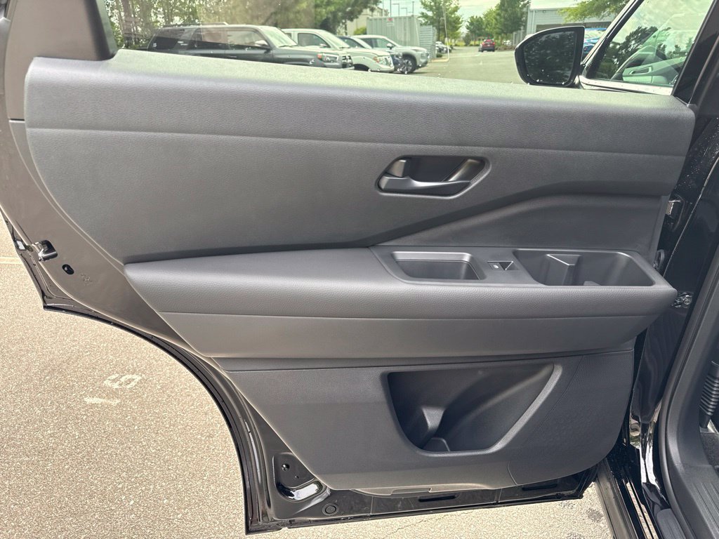 New 2026 Nissan Pathfinder SV FWD image 27