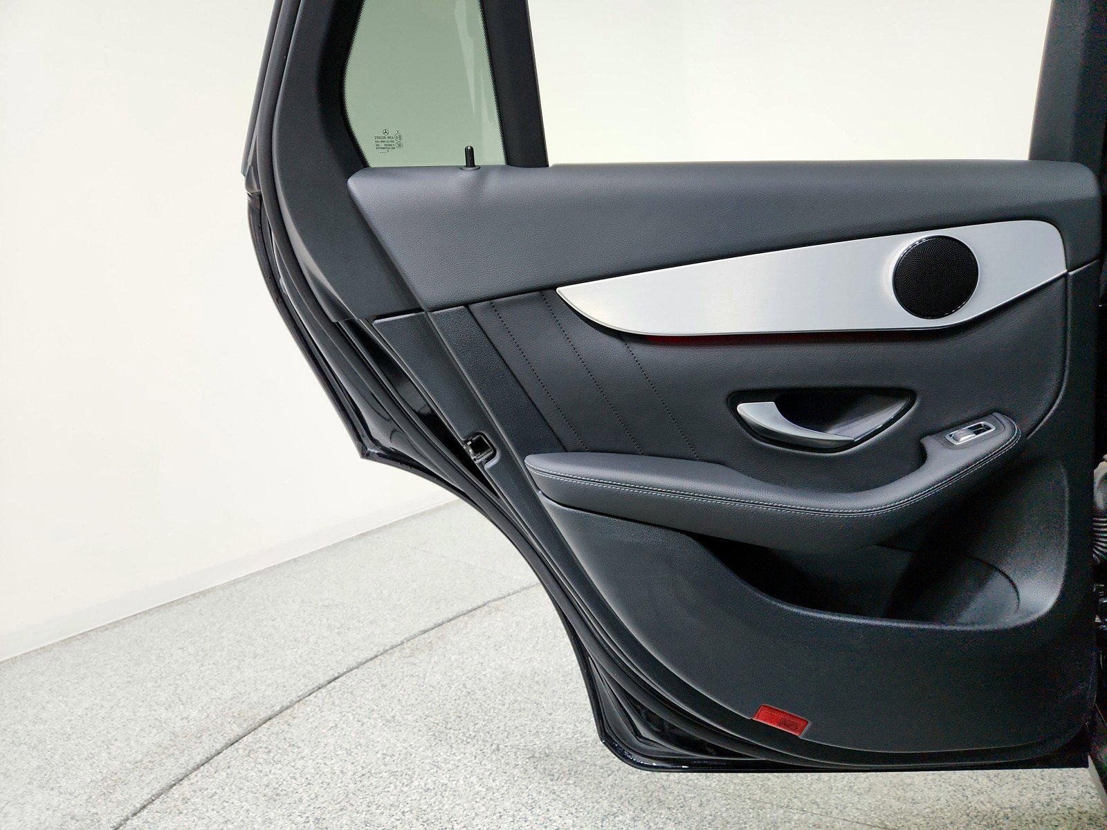 Certified 2022 Mercedes-Benz GLC 300 4MATIC image 17