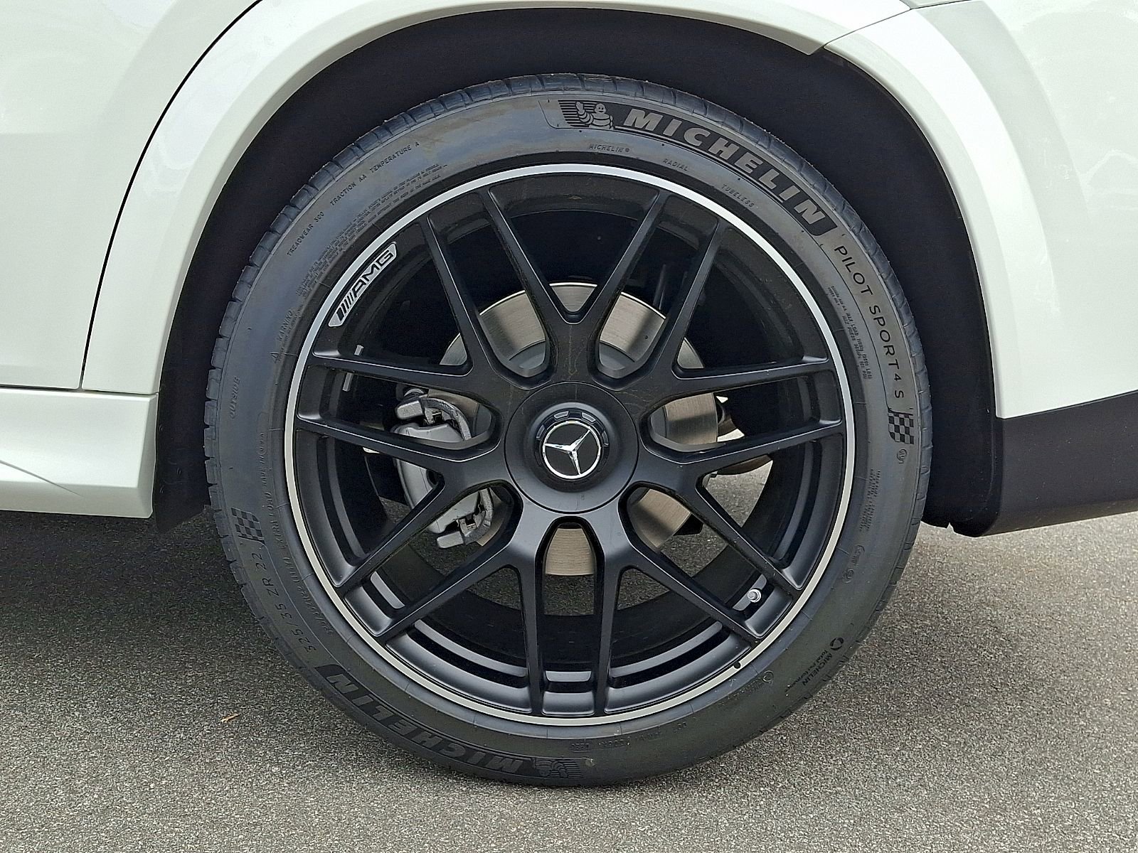 New 2026 Mercedes-Benz GLE 53 AMG 4MATIC Coupe image 5