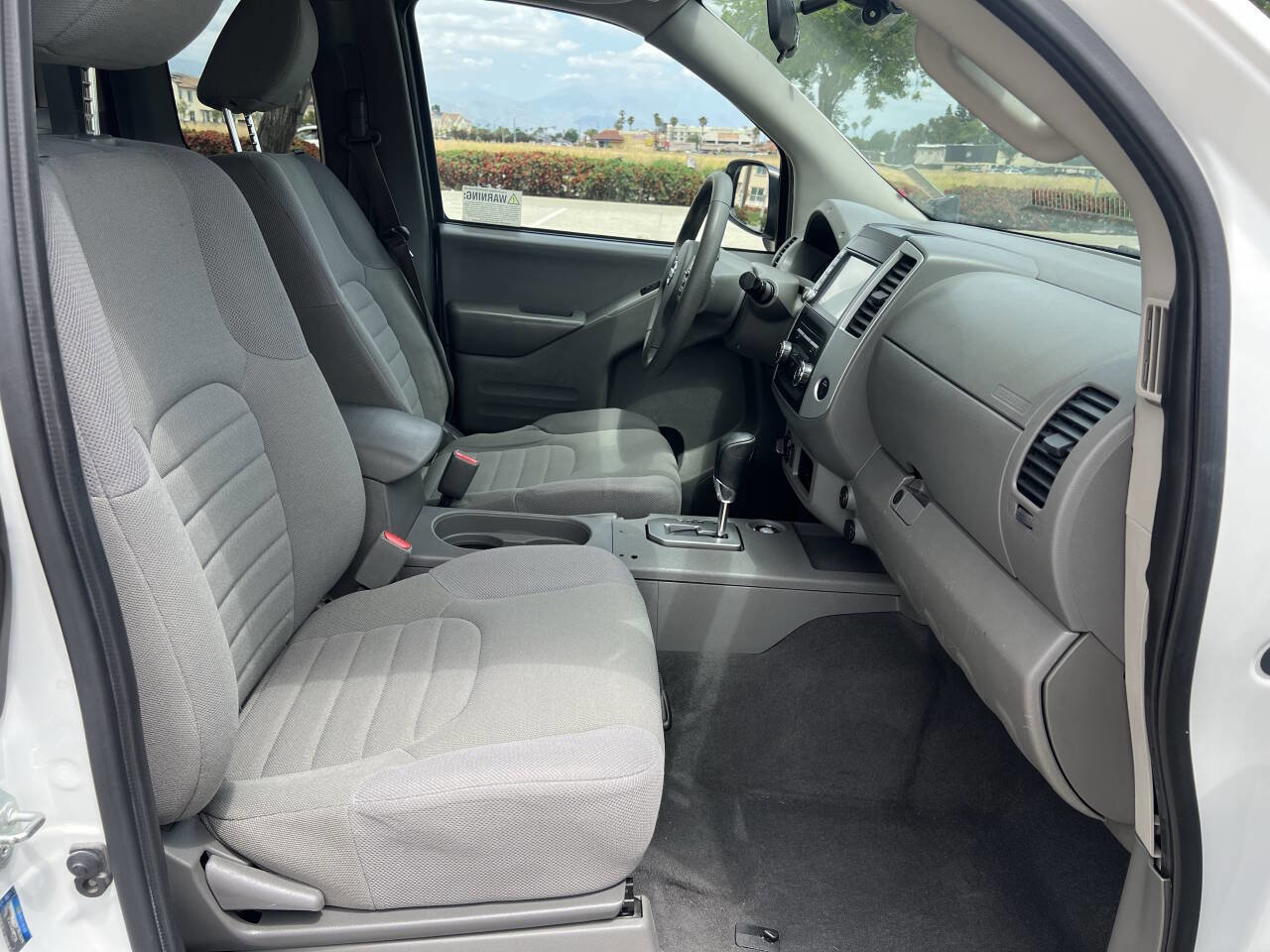 Used 2021 Nissan Frontier S w/ S Utility Package image 12