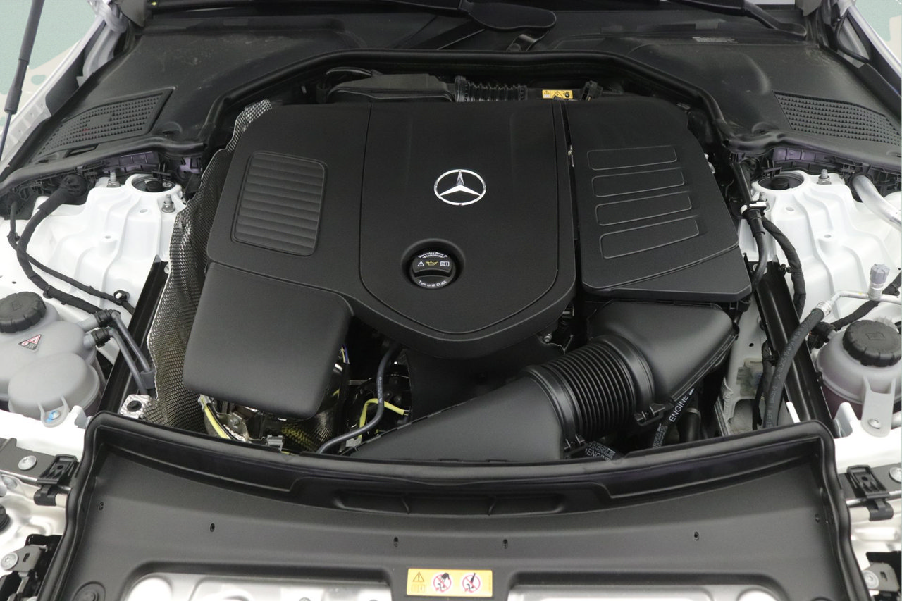 New 2026 Mercedes-Benz C 300 4MATIC Sedan image 9