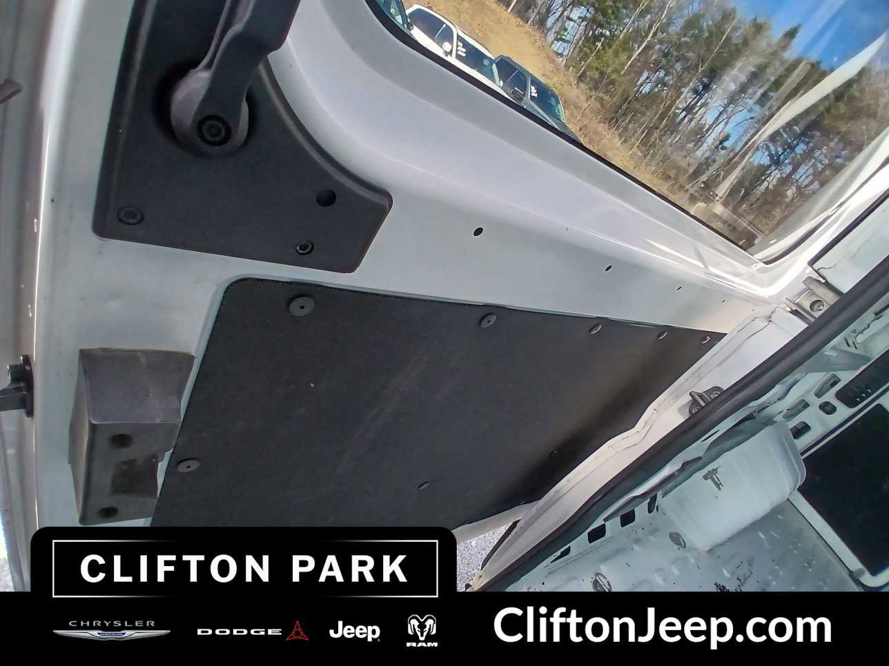 Used 2023 RAM ProMaster 2500 w/ Premium Convenience Group (B) image 13