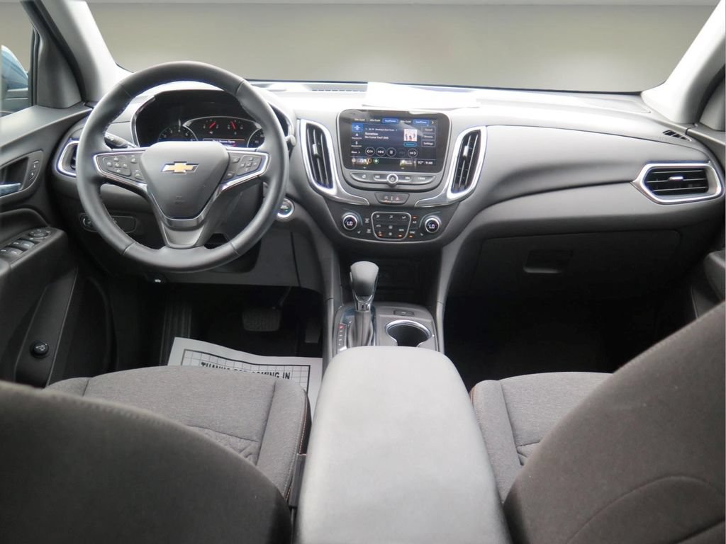 Certified 2024 Chevrolet Equinox LT FWD image 22