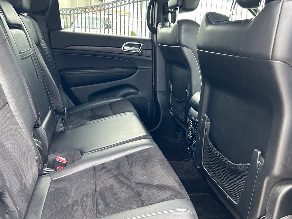 Used 2018 Jeep Grand Cherokee Altitude AWD/4WD image 30