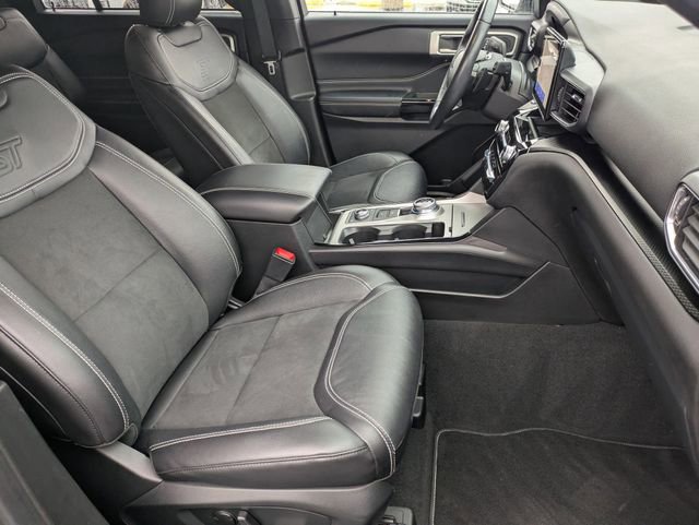 Used 2023 Ford Explorer ST w/ ST High-Performance Pack image 21