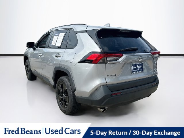 Used 2022 Toyota RAV4 XLE AWD/4WD image 7