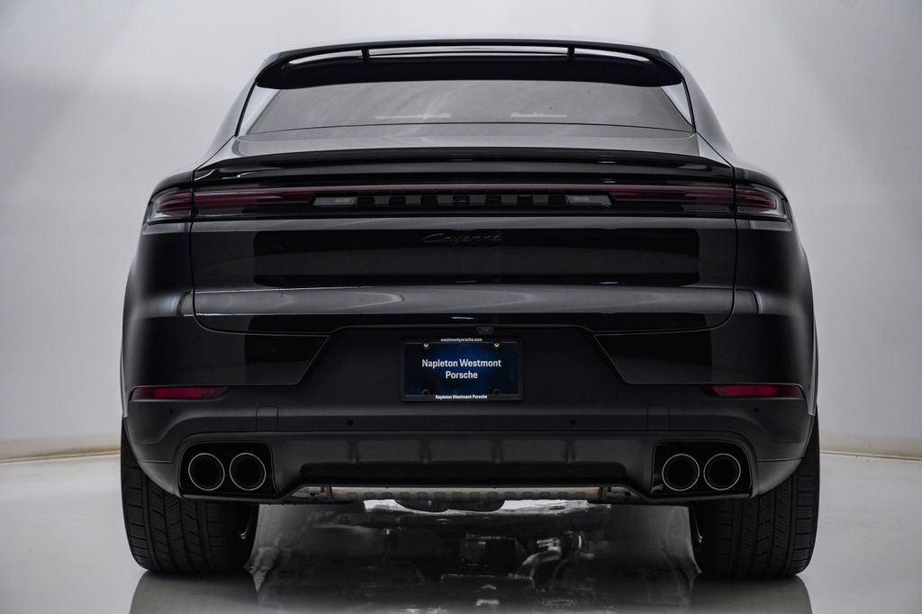 New 2026 Porsche Cayenne Coupe AWD/4WD image 10