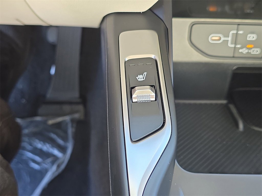 New 2026 Kia Sorento S image 28