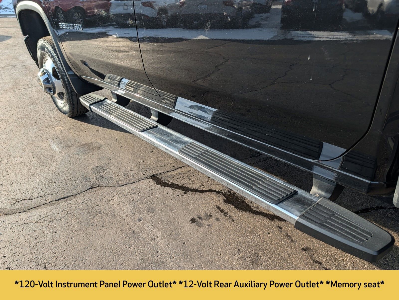 Used 2022 Chevrolet Silverado 3500 High Country image 18