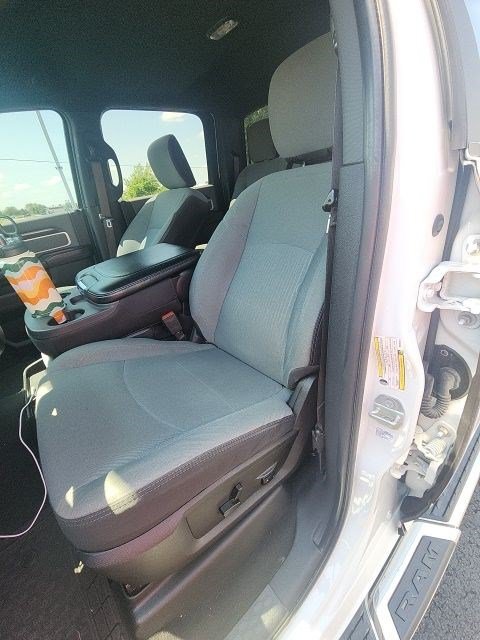Used 2021 RAM 2500 Big Horn w/ Level 1 Equipment Group AWD/4WD image 23