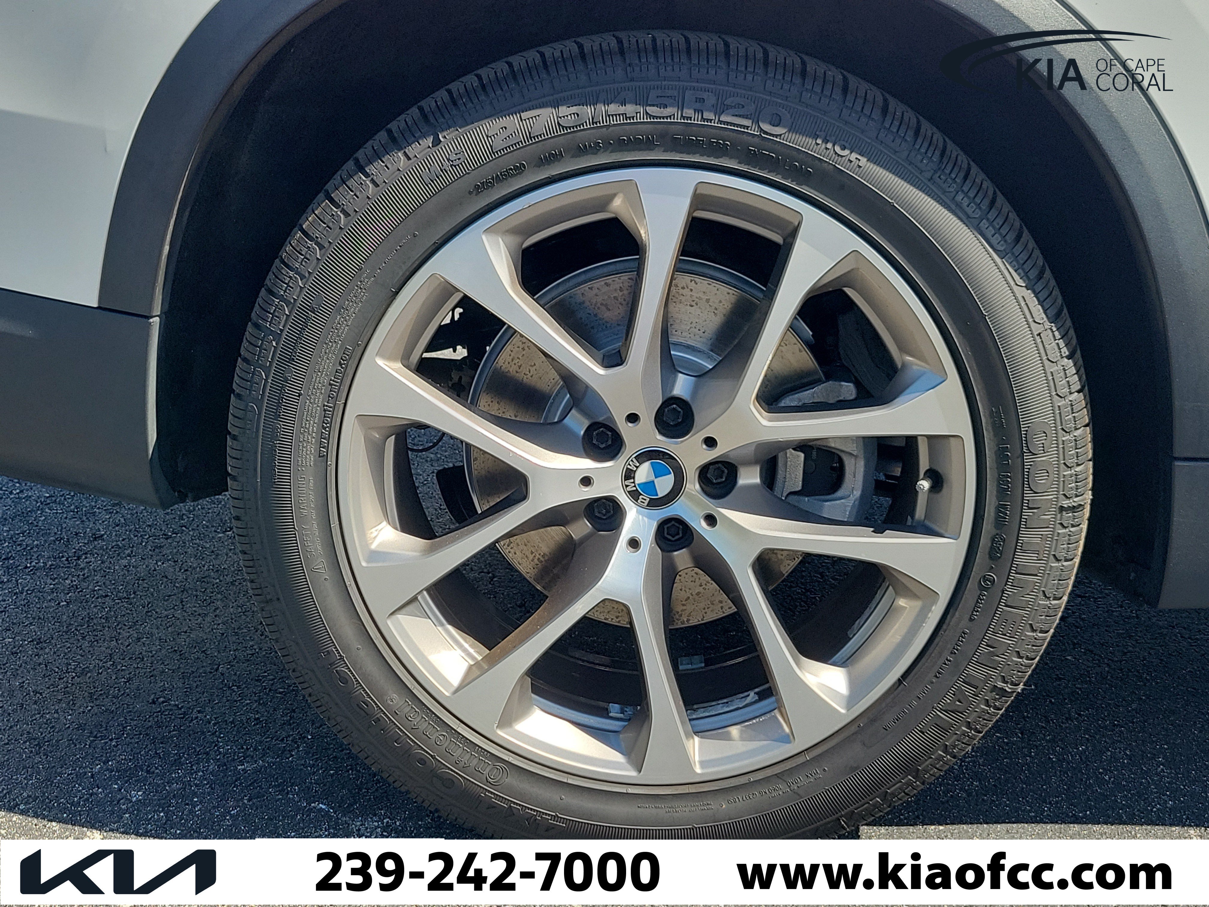 Used 2023 BMW X5 xDrive40i w/ Premium Package AWD/4WD image 9