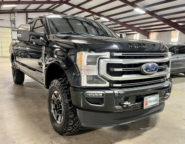 Used 2022 Ford F350 Platinum image 1