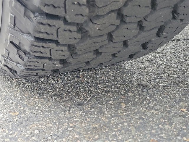 Certified 2022 Chevrolet Silverado 1500 LT Trail Boss w/ Convenience Package II image 33