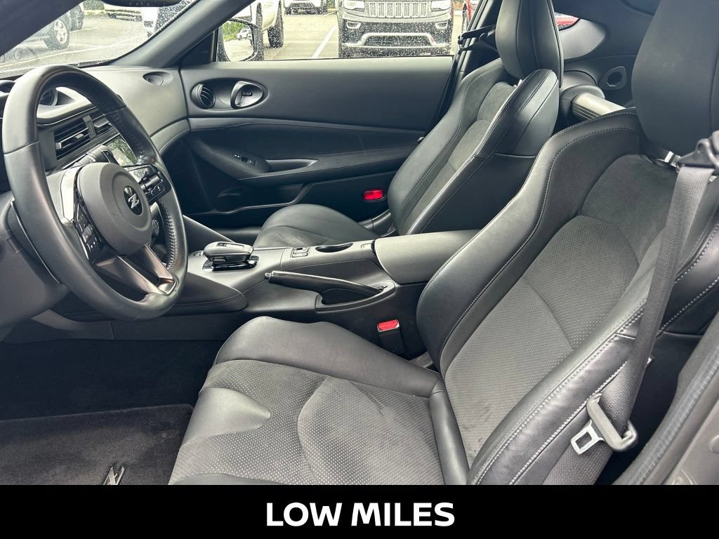 Certified 2025 Nissan Z Performance w/ Floor Mat Package RWD image 12