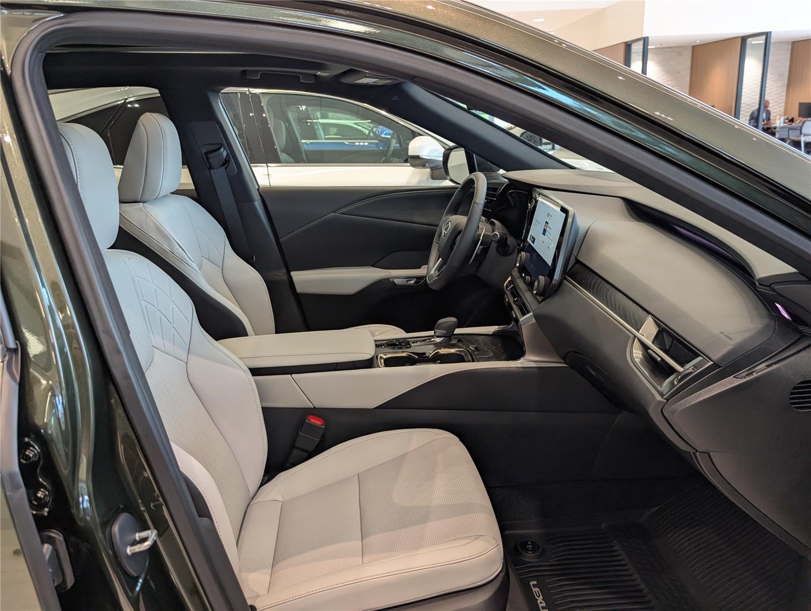 New 2026 Lexus RX 350 Premium Plus AWD/4WD image 7