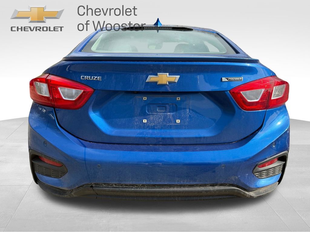Used 2017 Chevrolet Cruze Premier FWD image 4
