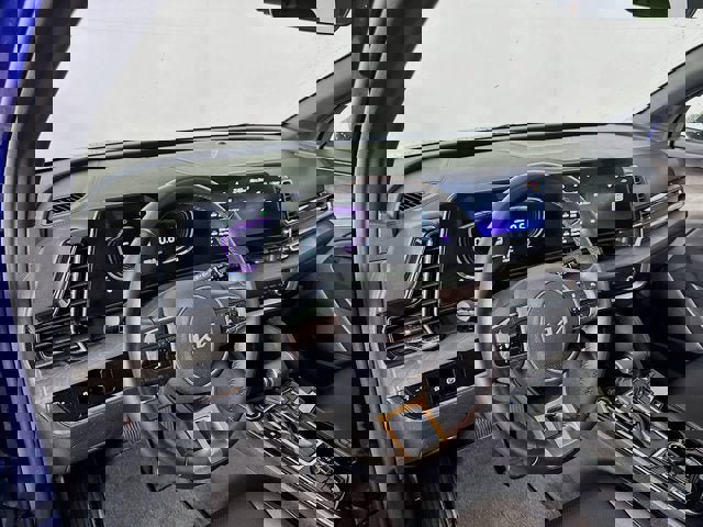 Used 2025 Kia Sportage X-Line image 9