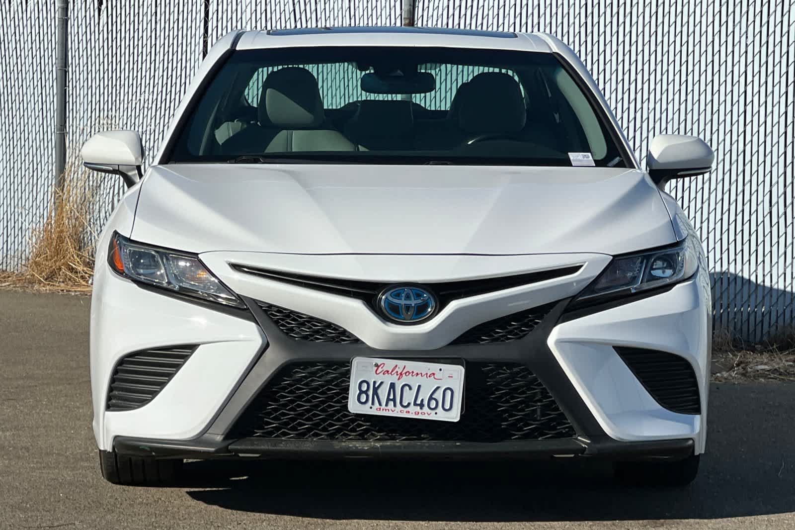 Used 2019 Toyota Camry SE w/ Audio Package FWD image 8
