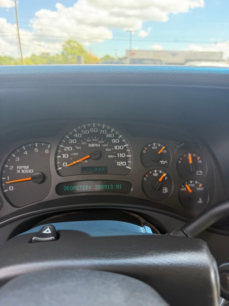 Used 2003 GMC Yukon XL SLT w/ 1SC Preferred Equipment Group image 19