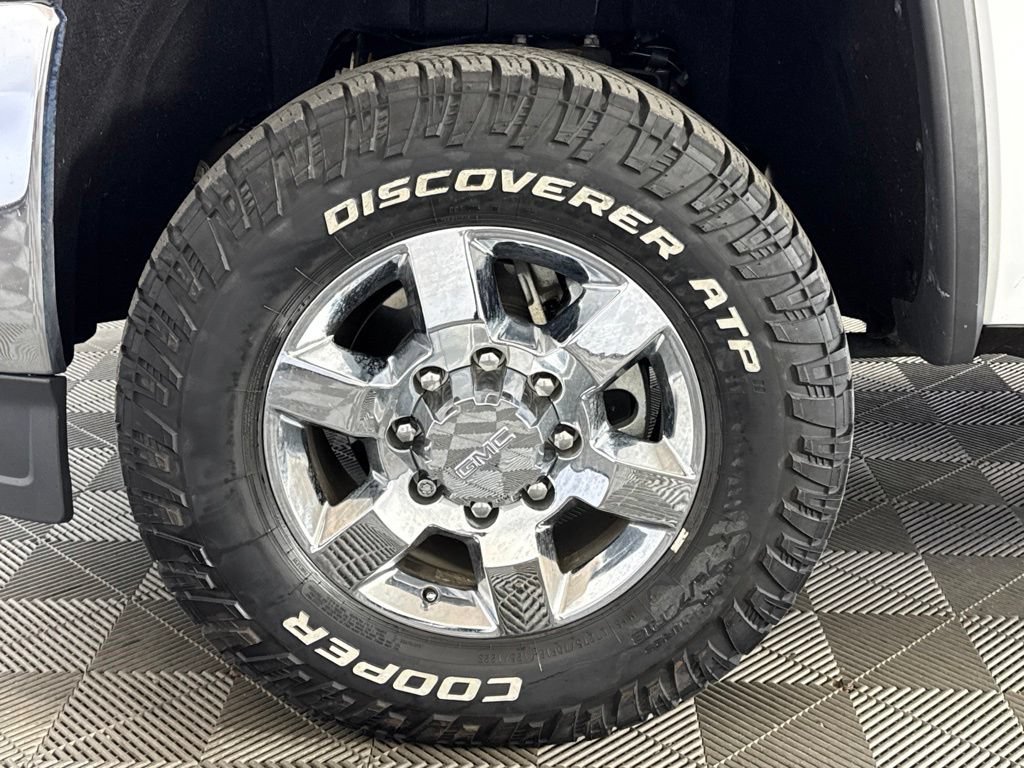 Used 2018 GMC Sierra 3500 SLT w/ Duramax Plus Package AWD/4WD image 47