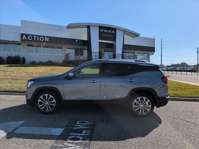 Used 2019 GMC Terrain SLT w/ Preferred Package image 2