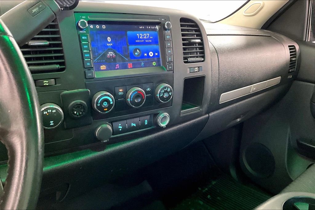 Used 2013 Chevrolet Silverado 2500 LT w/ Convenience Package image 9