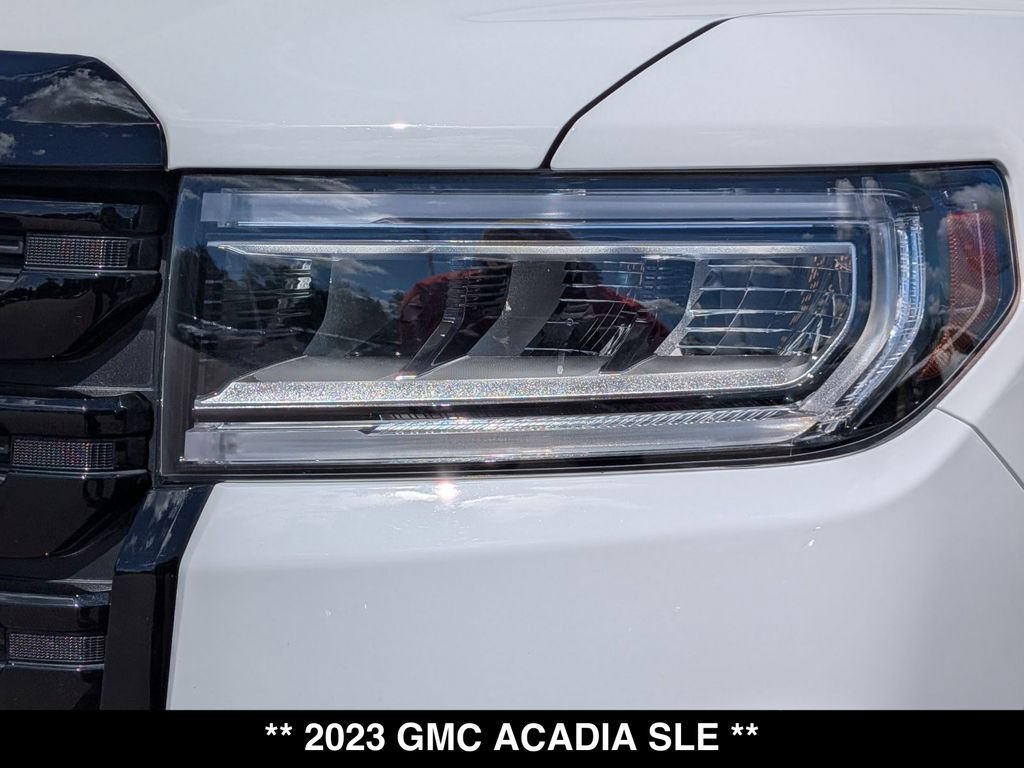 Used 2023 GMC Acadia SLE w/ Driver Convenience Package FWD image 15