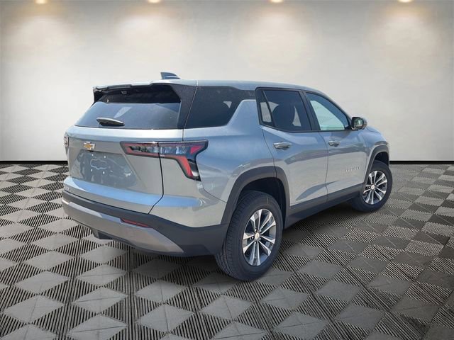 New 2026 Chevrolet Equinox LT w/ Safety and Technology Package FWD image 5