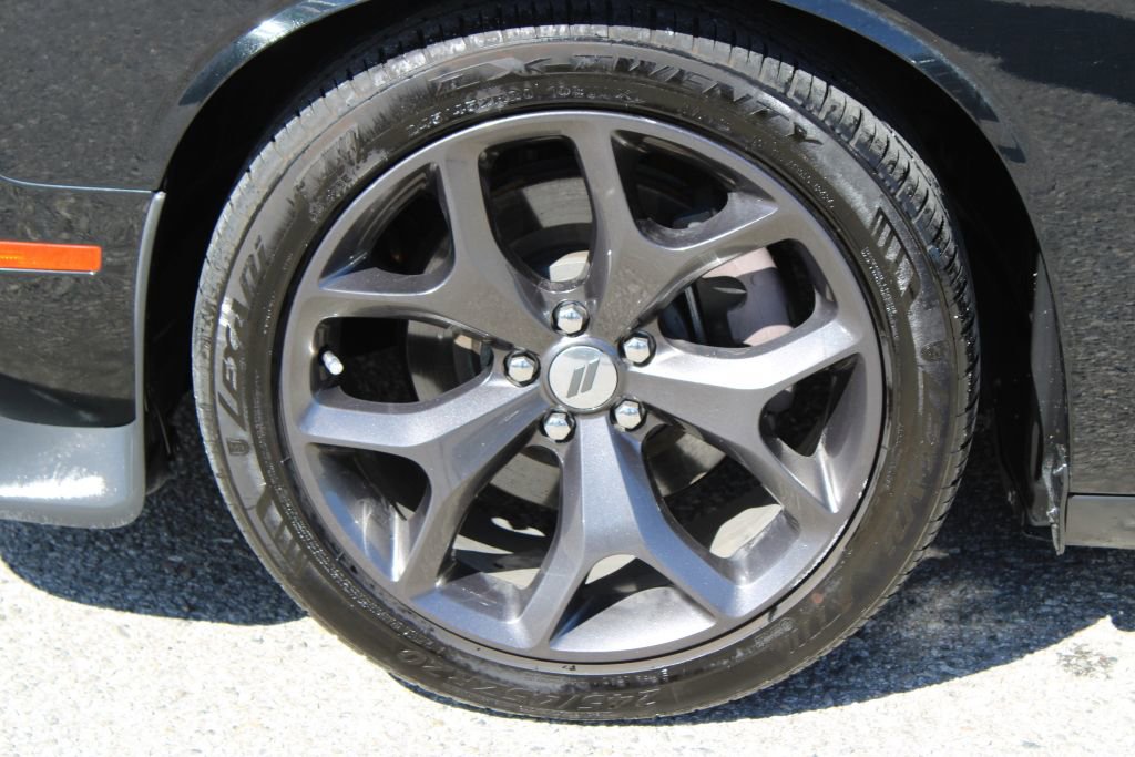 Used 2019 Dodge Challenger GT image 8