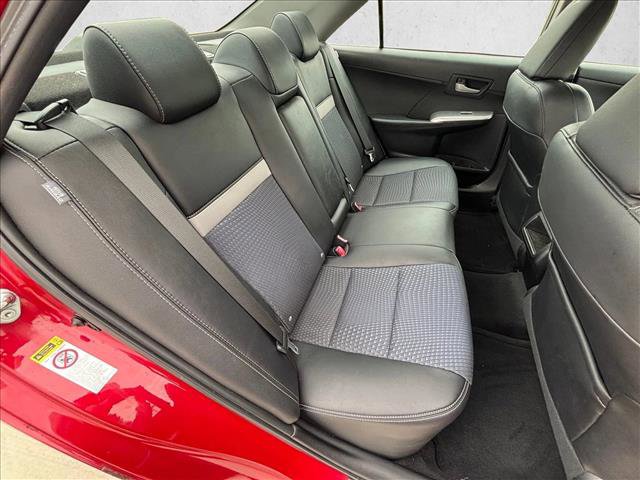 Used 2013 Toyota Camry SE image 18