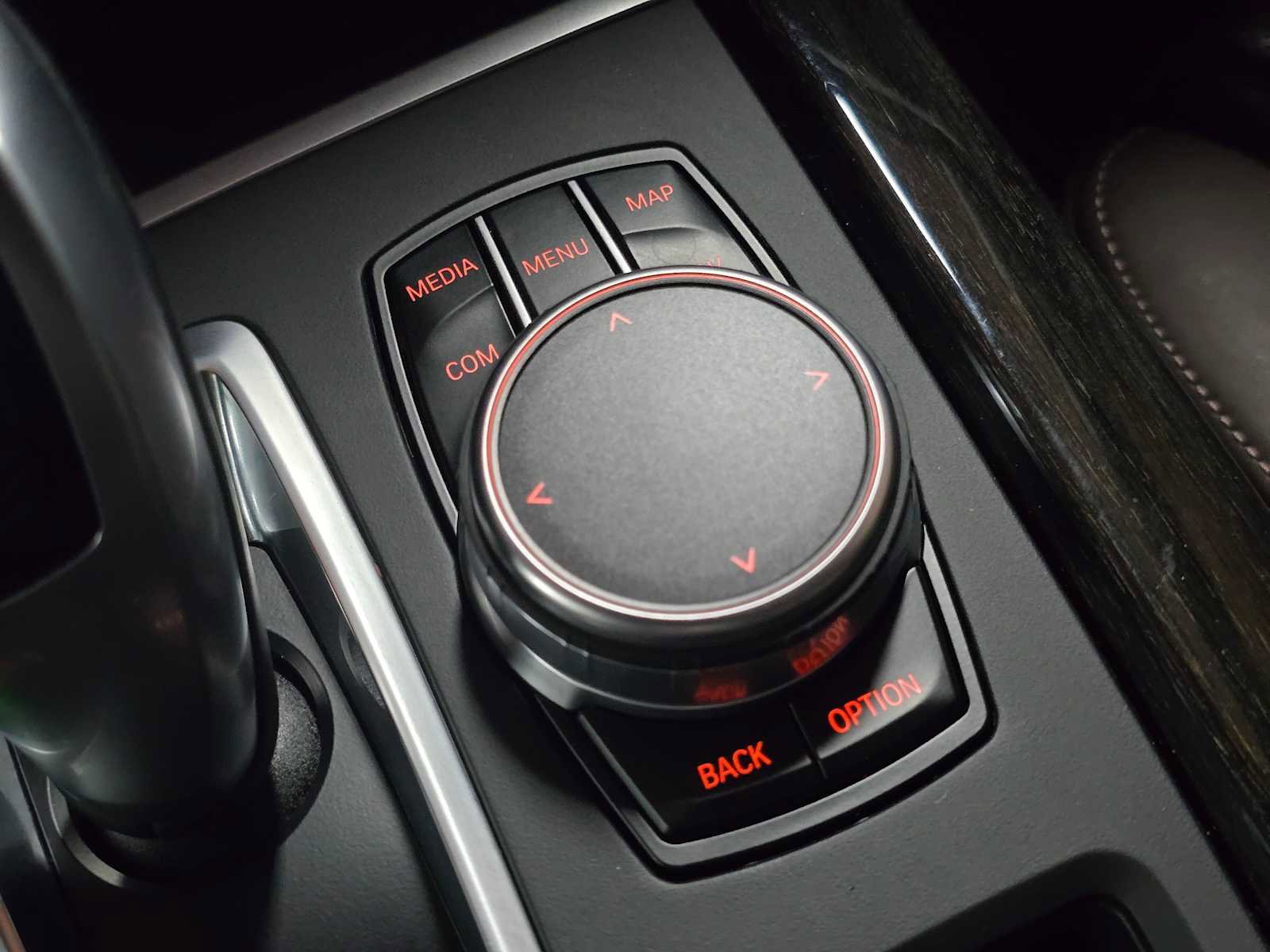 Used 2017 BMW X5 xDrive40e image 39