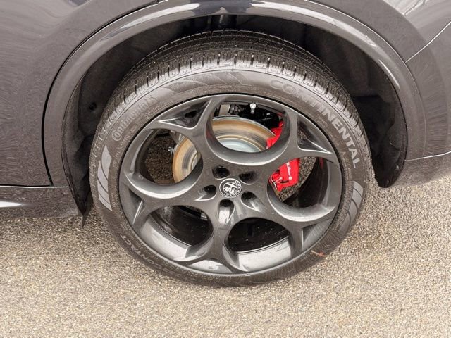 New 2026 Alfa Romeo Stelvio Sprint image 22