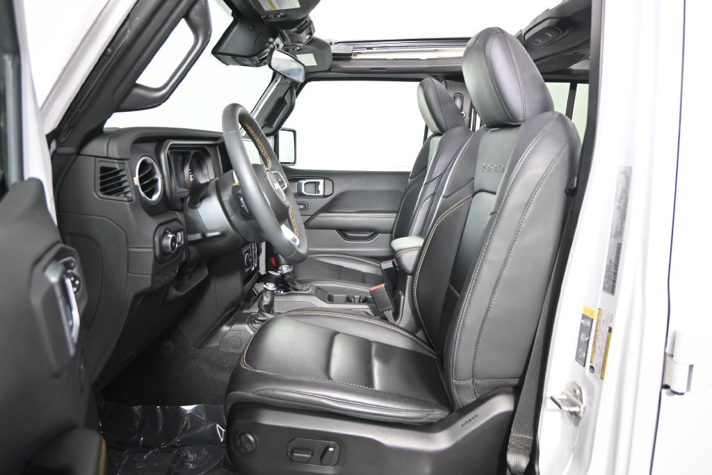 Used 2024 Jeep Wrangler Unlimited Sahara w/ Safety Group AWD/4WD image 20