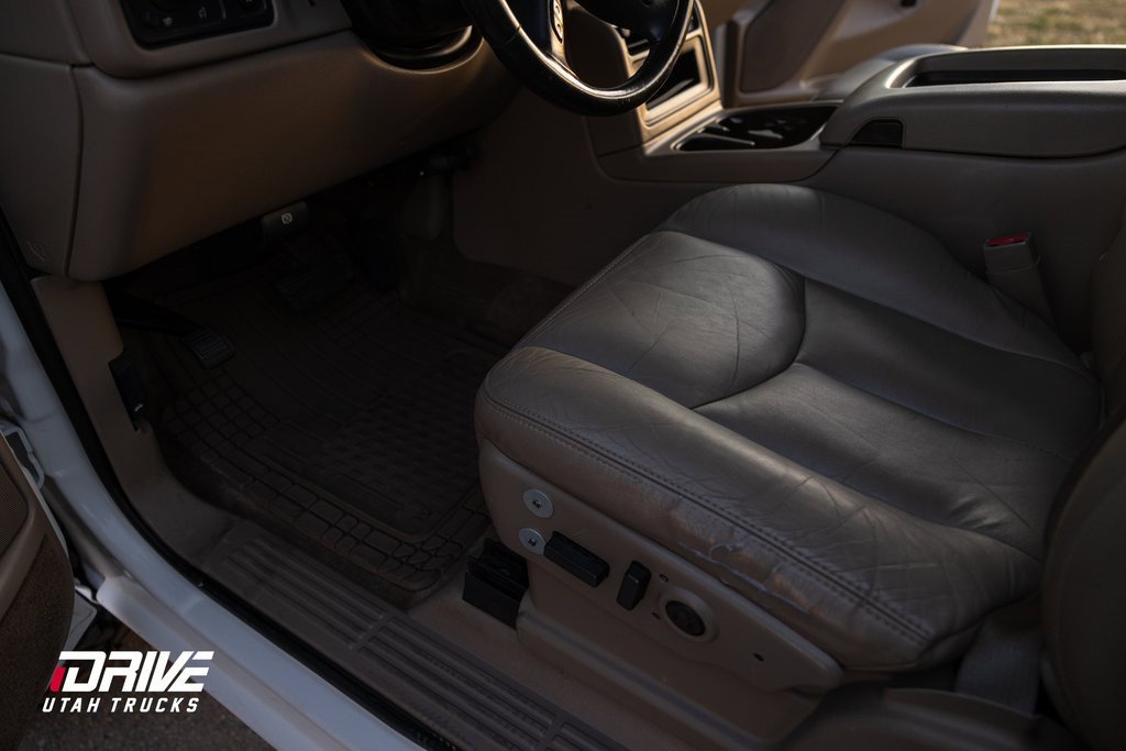 Used 2003 Chevrolet Silverado 2500 LT image 23