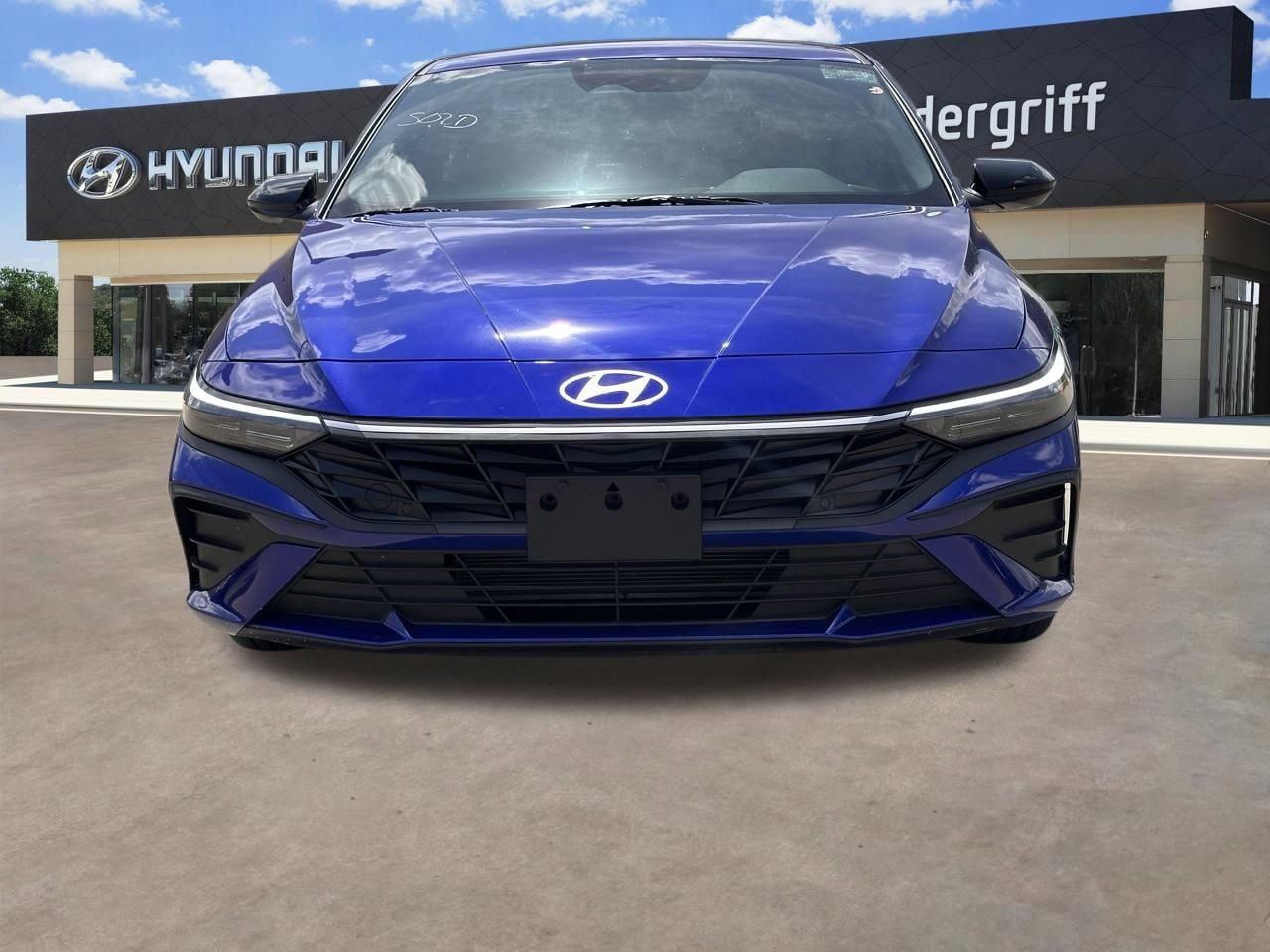 Certified 2026 Hyundai Elantra Sport FWD image 3