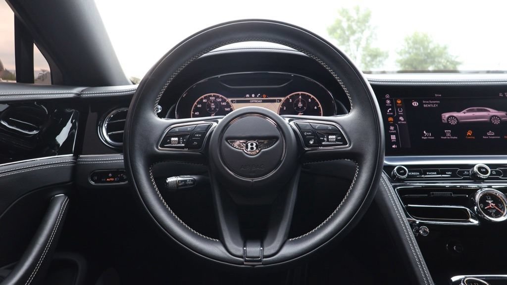 Used 2022 Bentley Flying Spur V8 AWD/4WD image 18