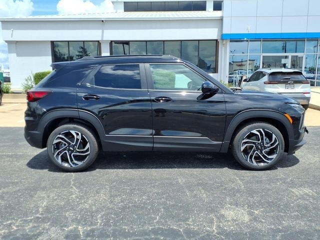 New 2026 Chevrolet TrailBlazer RS w/ Convenience Package FWD image 4