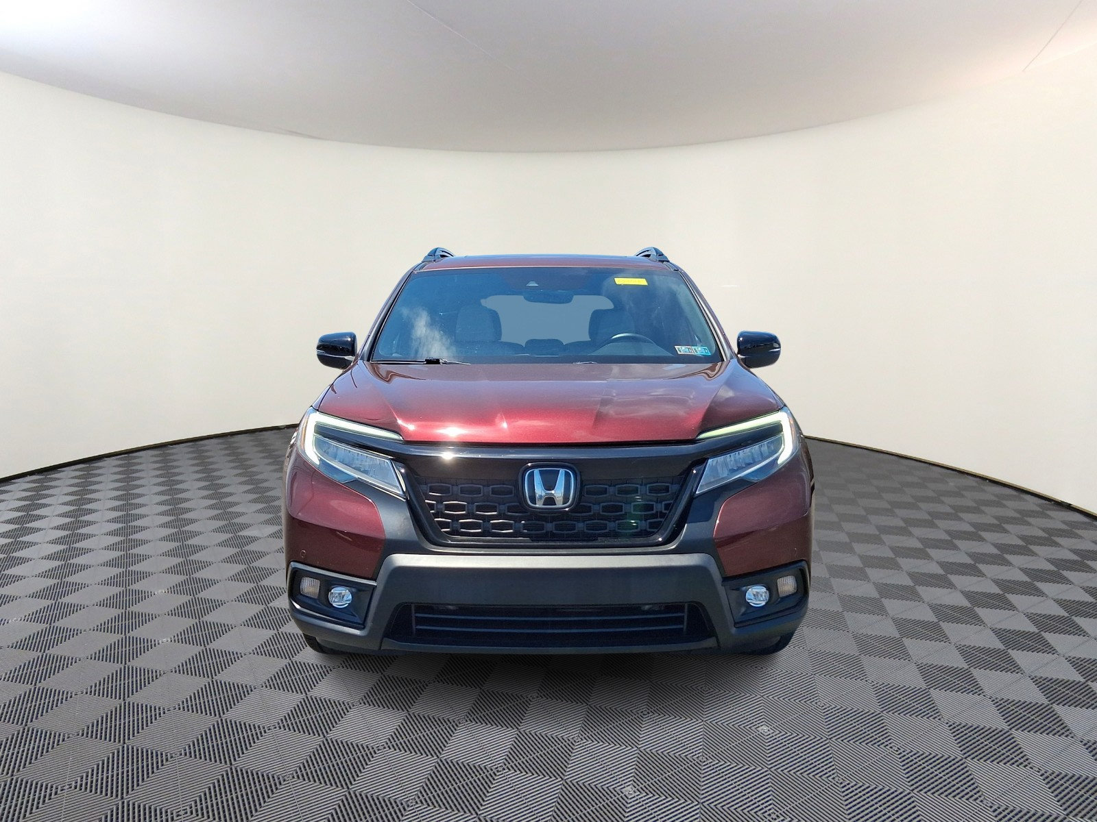 Used 2021 Honda Passport Touring image 2