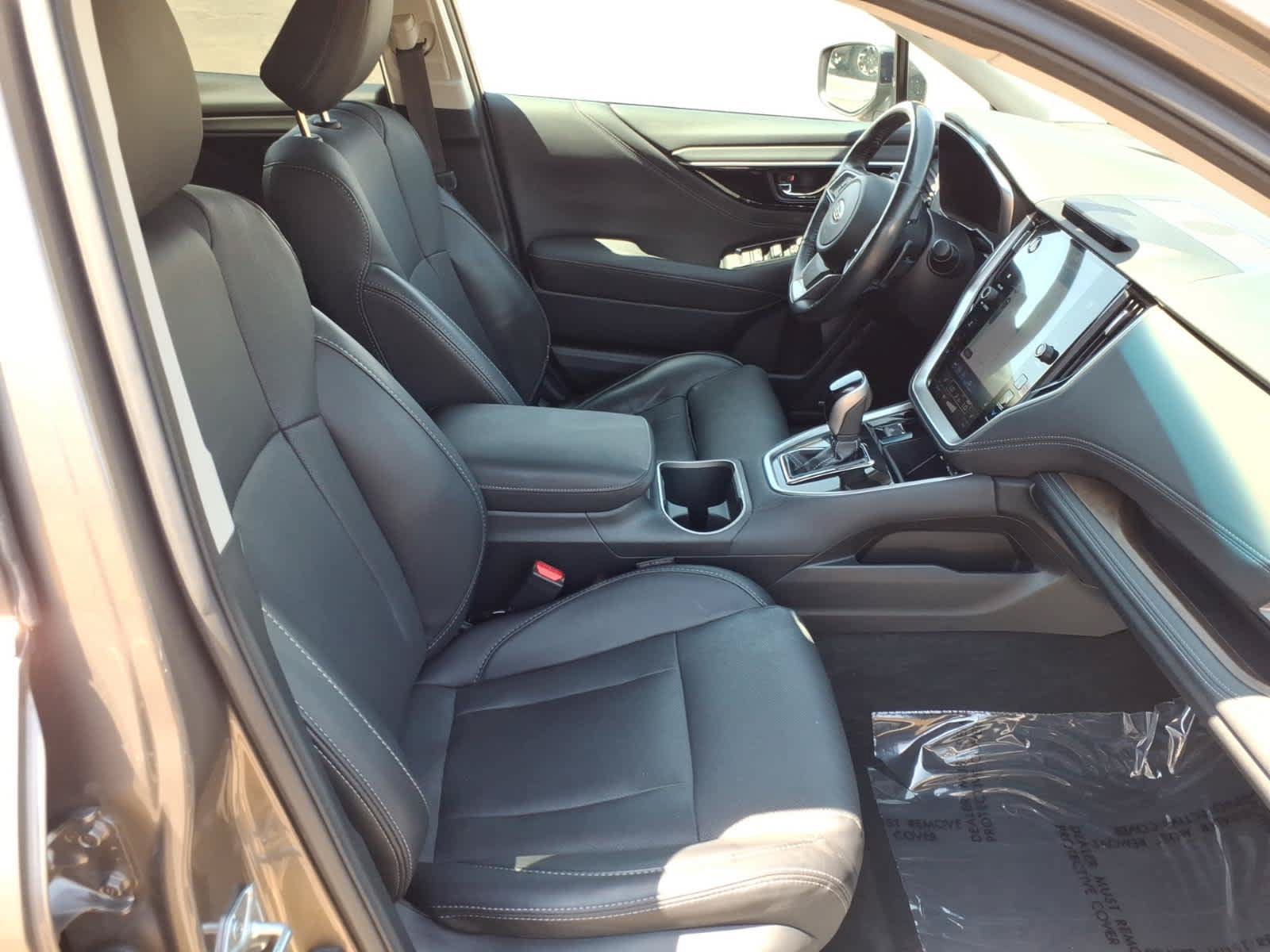 Used 2022 Subaru Outback Limited AWD/4WD image 19