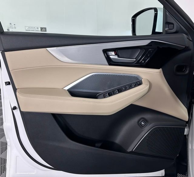 New 2026 Acura MDX SH-AWD image 13