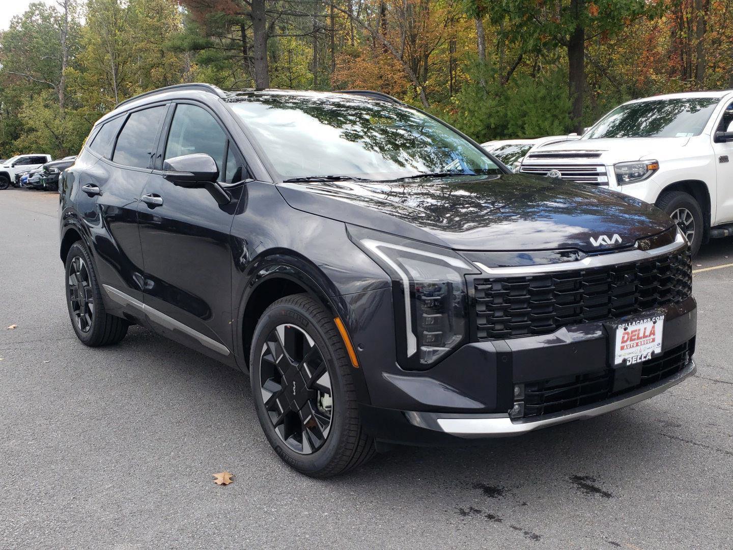 New 2026 Kia Sportage SX image 4