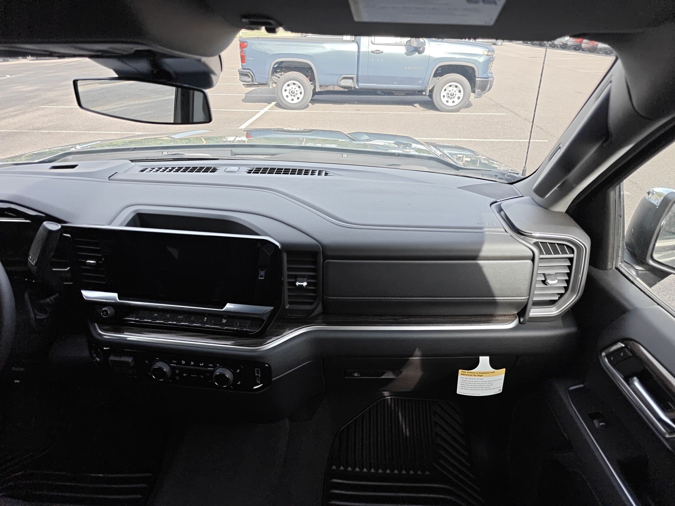 Certified 2026 Chevrolet Silverado 1500 LT AWD/4WD image 27