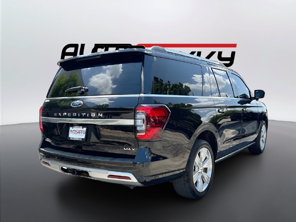 Used 2024 Ford Expedition Max Platinum AWD/4WD image 7