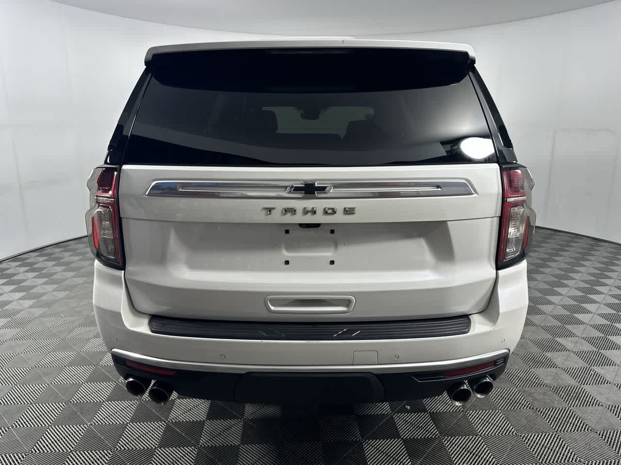 Used 2023 Chevrolet Tahoe High Country AWD/4WD image 7