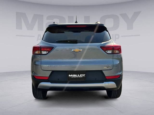 Used 2026 Chevrolet TrailBlazer LT w/ Convenience Package FWD image 4