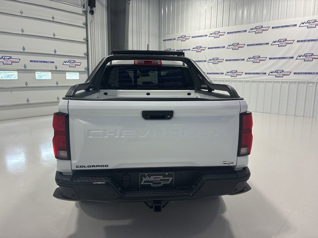 New 2025 Chevrolet Colorado Z71 w/ Midnight Edition AWD/4WD image 6