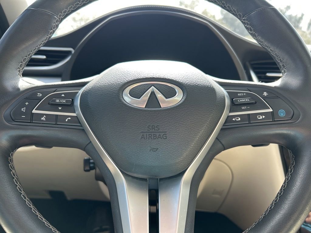 Used 2021 INFINITI QX50 Essential w/ Convenience Package image 23